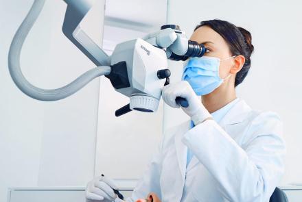 Стоматологический микроскоп